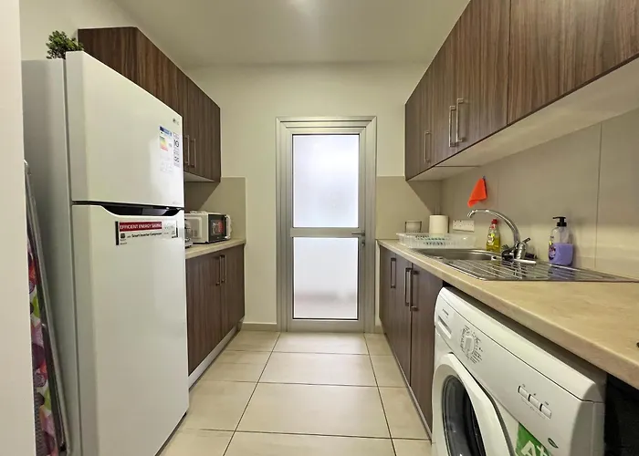 Albert's Center 203b Apartment *